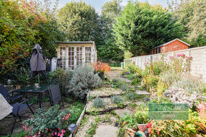 Photo 16- click for photo gallery